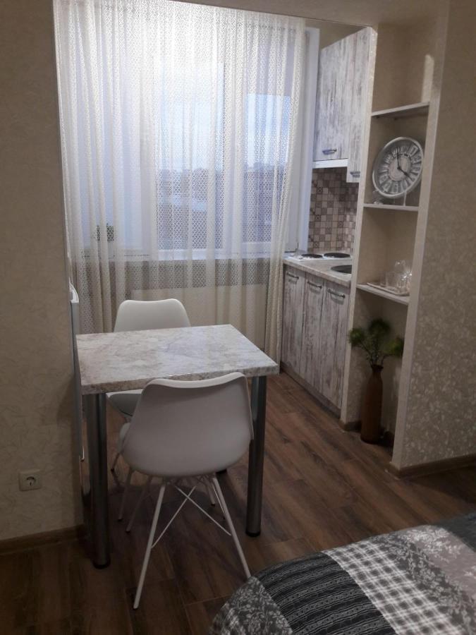 Мелодия Прованса В Старом Центре Charkiv Esterno foto