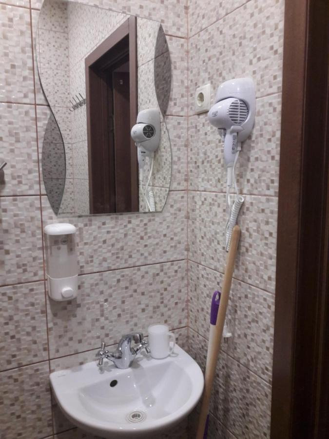 Мелодия Прованса В Старом Центре Charkiv Esterno foto